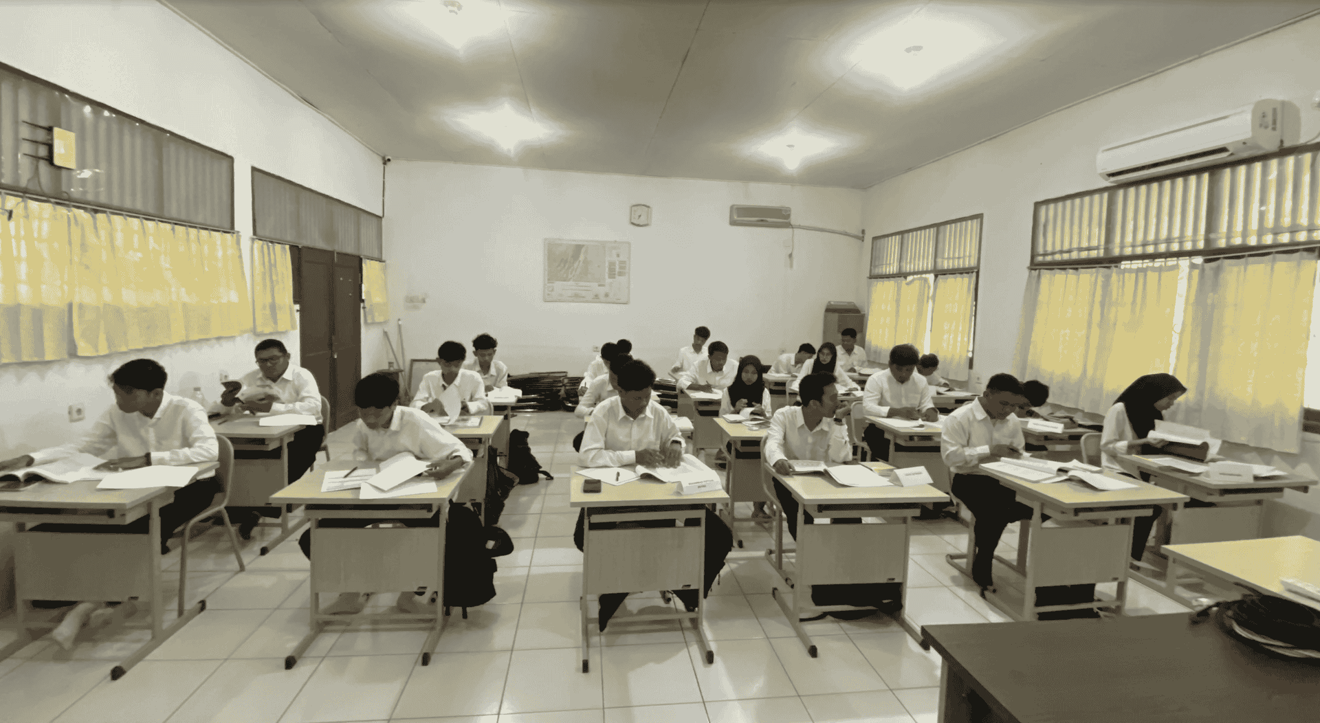 Sertifikat kompetensi yang diberikan kepada peserta pelatihan